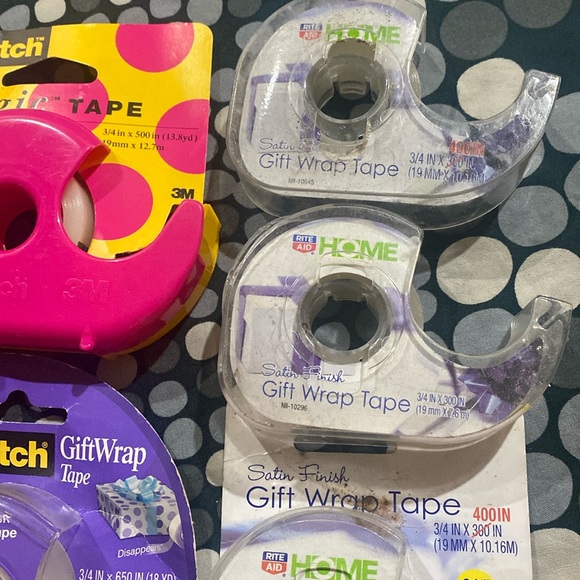 ❤️❤️❤️ CLOSET CLEAROUT!! SCOTCH Magic & Gift Wrapping Tape Bundle - Picture 4 of 7